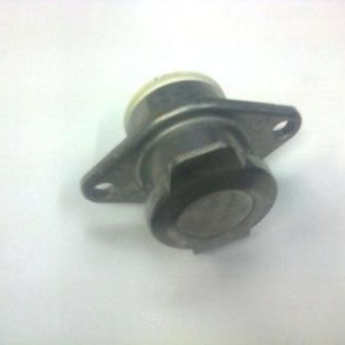 UTIČNICA EURO 7-pol 24v 090157117